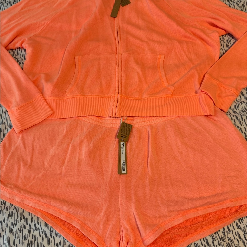 SKIMS Light French Terry Set in Peach